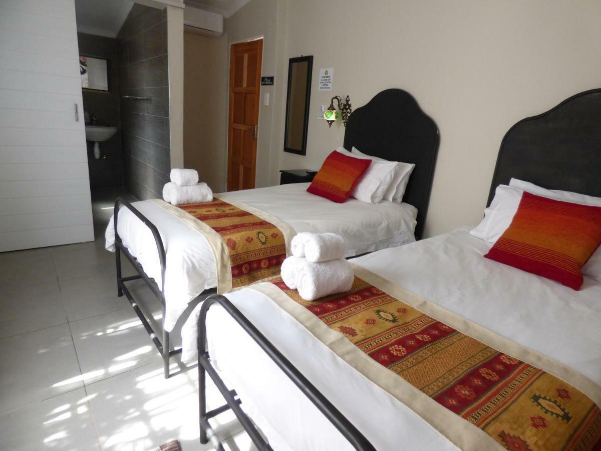 Tsumeb Backpackers & Safari Hostel Exterior photo